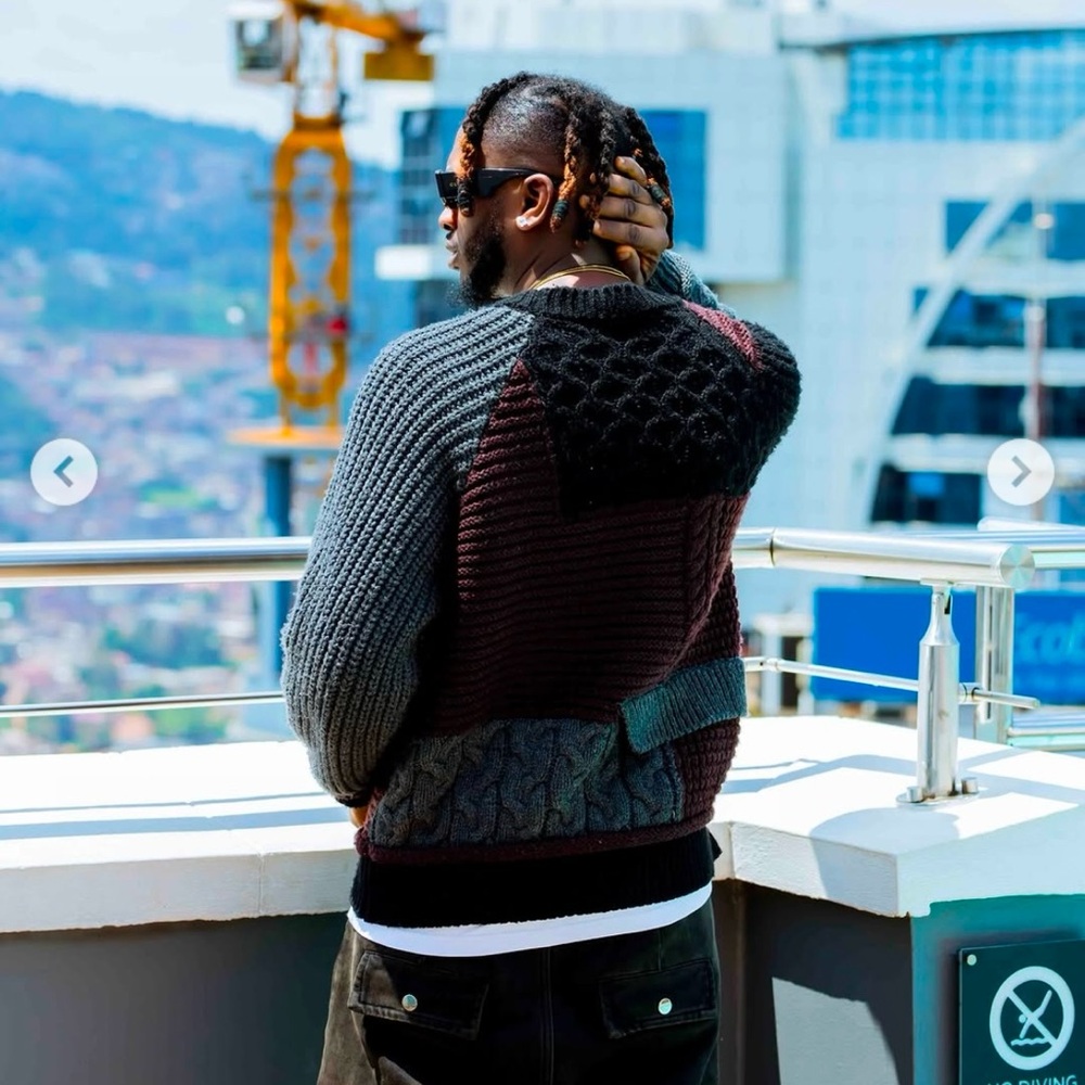 Zara Oversized Patchwork 3D Boyfriend Pullover Sw… - image 4